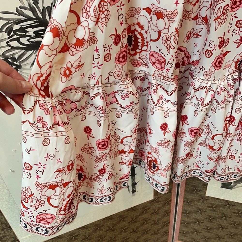 Floral wrap dress - Picture 3 of 6